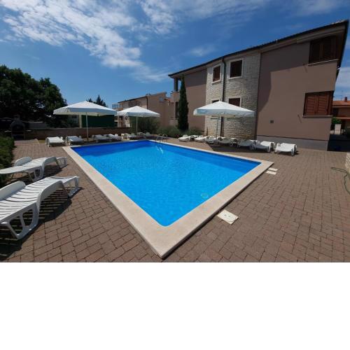 Premium Apartment Villa Dora 4