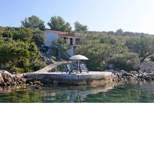 Private island Šćitna - HOUSE LUEL
