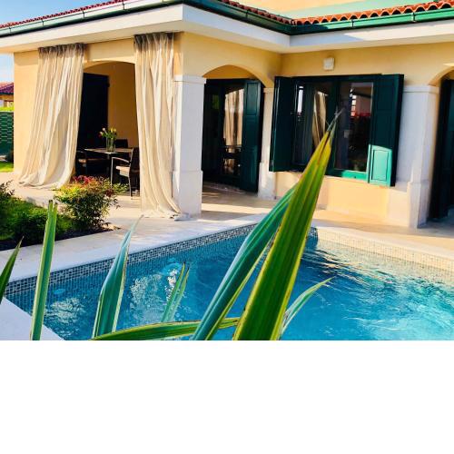 Private Villa "San Servolo House" with sea view and private pool