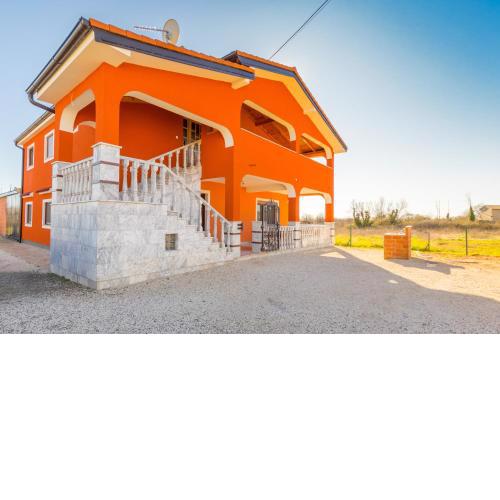Relaxing apartment Josip - peaceful area