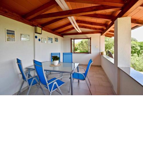 Relaxing holiday house with terrace sea view
