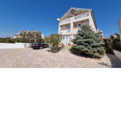Residence Romansa