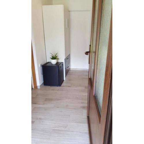 Room in Rakovica with terrace, air conditioning, WiFi 4371-5