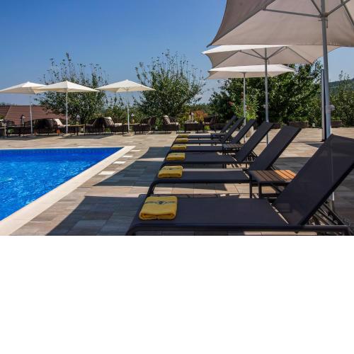 Rooms Degenija Annex