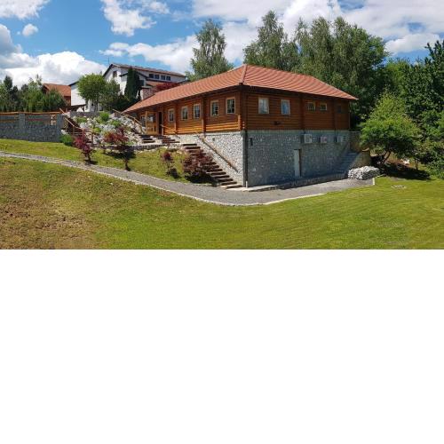 Rooms with a parking space Grabovac, Plitvice - 12835