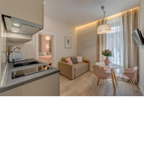 Royal Theatre Studio and Room