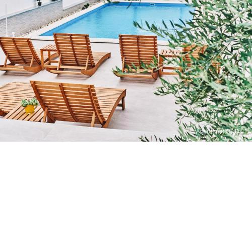 Salis Apartments