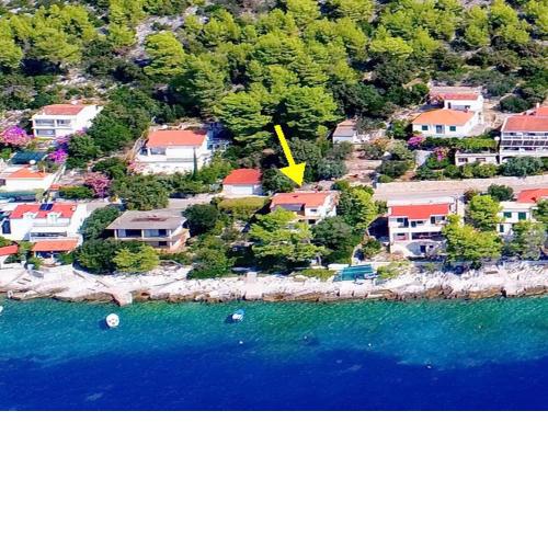 Seafront Apartment Darinka