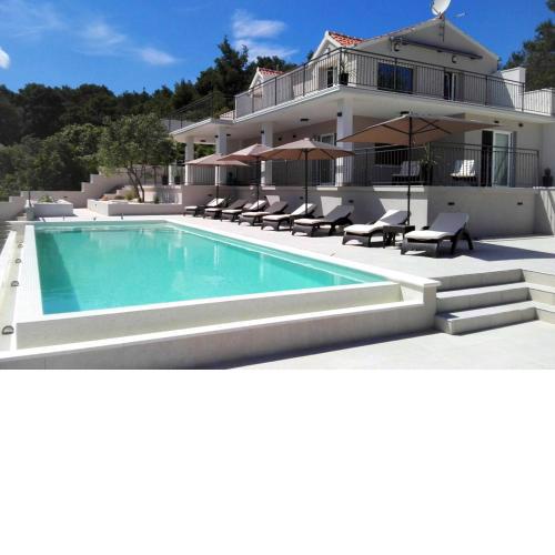 Seaside apartments with a swimming pool Mudri Dolac, Hvar - 4050