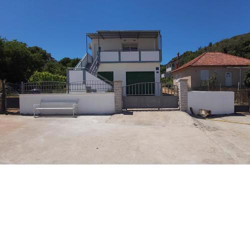 Seaside holiday house Tkon, Pasman - 14664