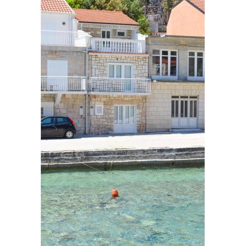 Seaside house for families with children Zavalatica, Korcula - 19045