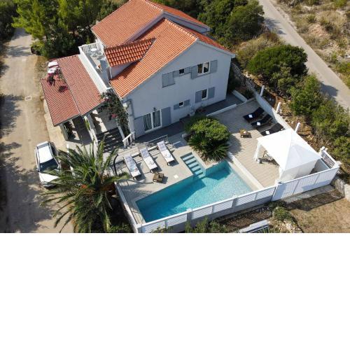 Seaside house with a swimming pool Pasadur, Lastovo - 15847