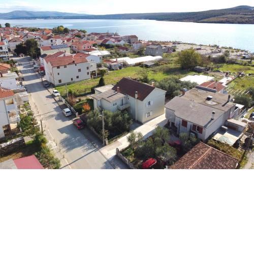 Seaview apartment Aida