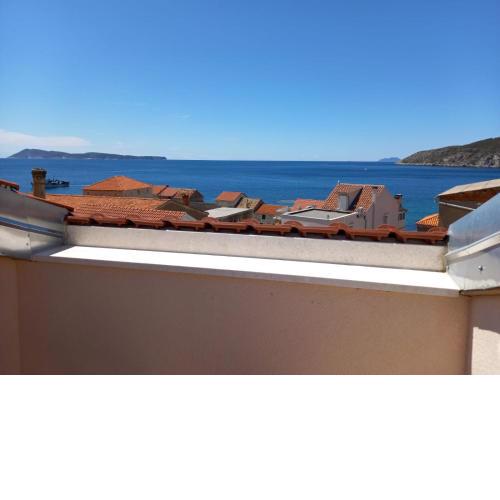 Seaview Suites Ondina