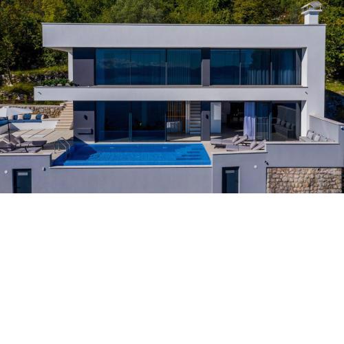 Sky Pool VILLA MEDVEJA