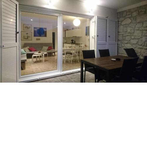 Sol Apartment