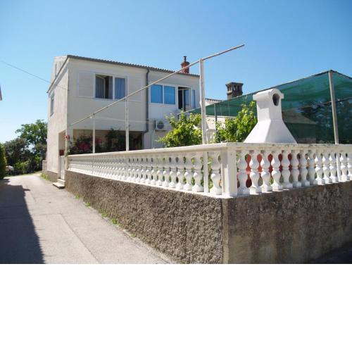 Spacious Holiday House Domenico