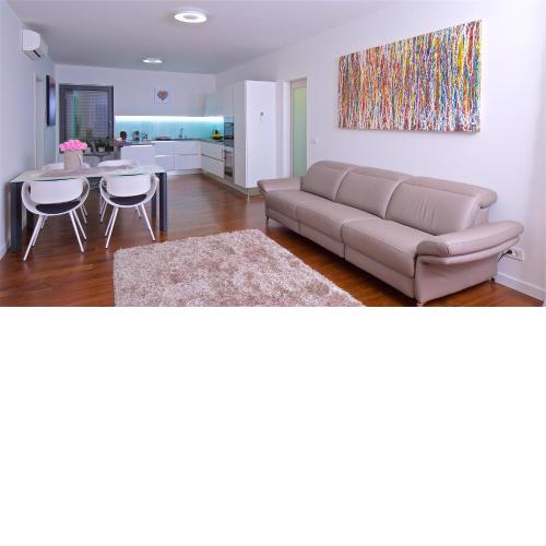 Spada Residence II