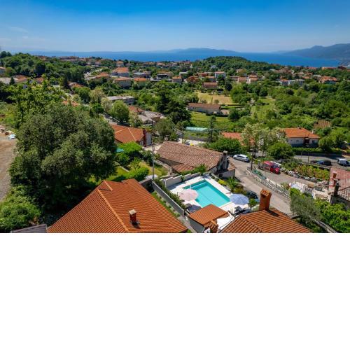 SROK luxury apartment with pool