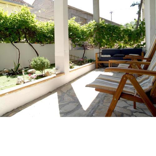 Step Away From The Beach 1-bedroom Apartment Lolov