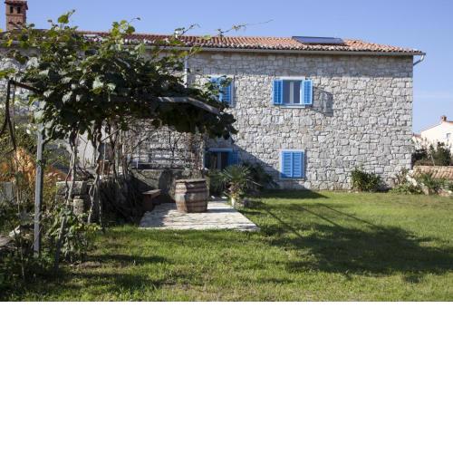 Studio apartment in Funtana with balcony, air conditioning, WiFi, washing machine 4982-2