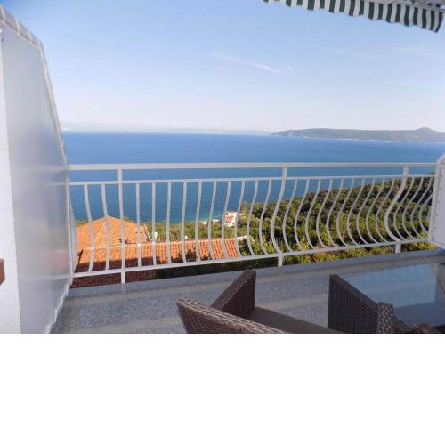 Studio apartment in Moscenicka Draga with sea view, terrace, air conditioning WiFi 4364-3