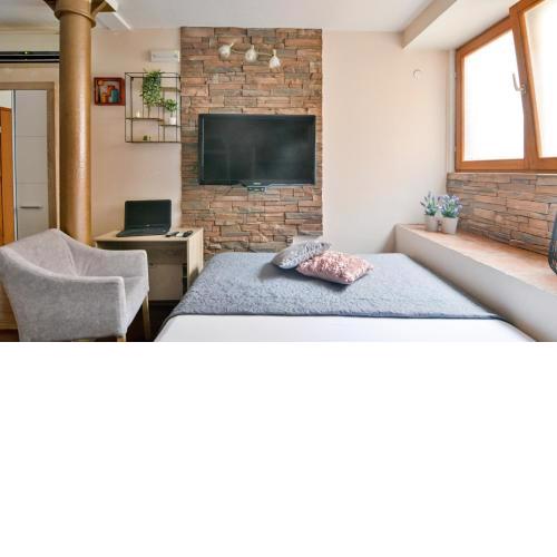 Studio In The Heart Of The Town