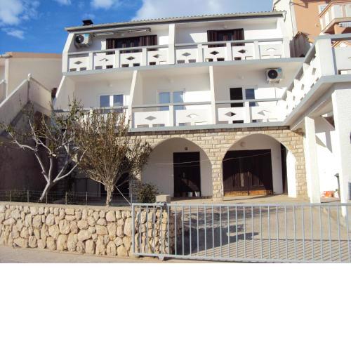 Studio Metajna 12443a