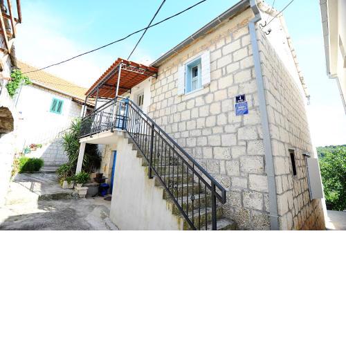 Studio Okrug Donji 16737b