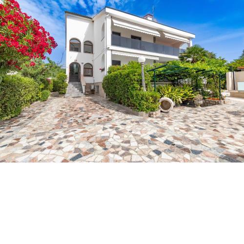 Studio Punat 13153a