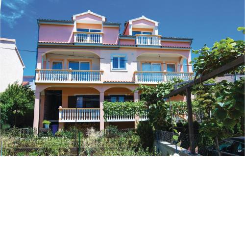 Stunning Apartment In Biograd With Wifi