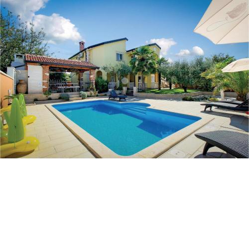 Stunning Apartment In Kosinozici With Wifi