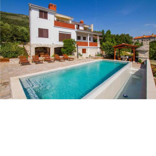 Stunning Apartment In Labin With House Sea View