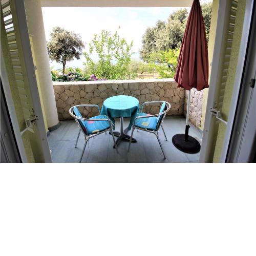 Stunning Apartment In Mandre With Wifi