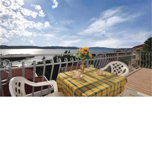 Stunning Apartment In Trogir With House Sea View