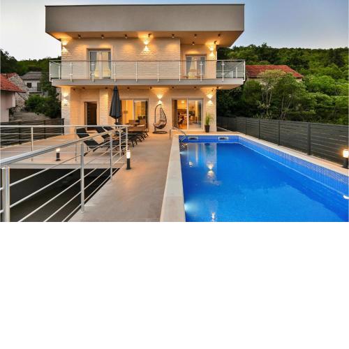 Stunning Home In Glavina Donja With Sauna