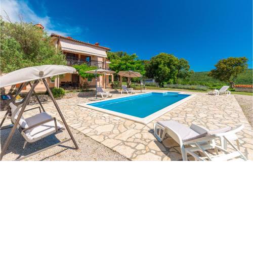 Stunning Home In Labin With Outdoor Swimming Pool