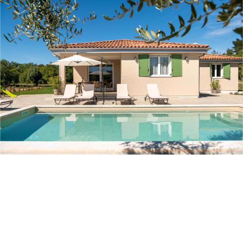Stunning Home In Labin With Outdoor Swimming Pool