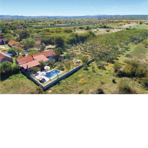 Stunning Home In Ljubotic With 2 Bedrooms, Wifi And Outdoor Swimming Pool