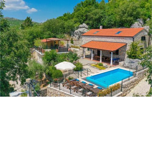 Stunning Home In Orah With House A Panoramic View
