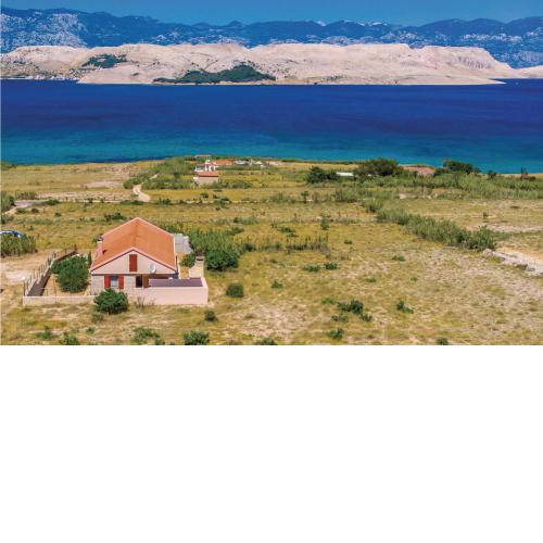 Stunning Home In Pag With Wifi