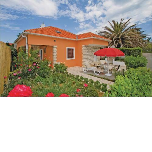 Stunning Home In Privlaka With Wifi