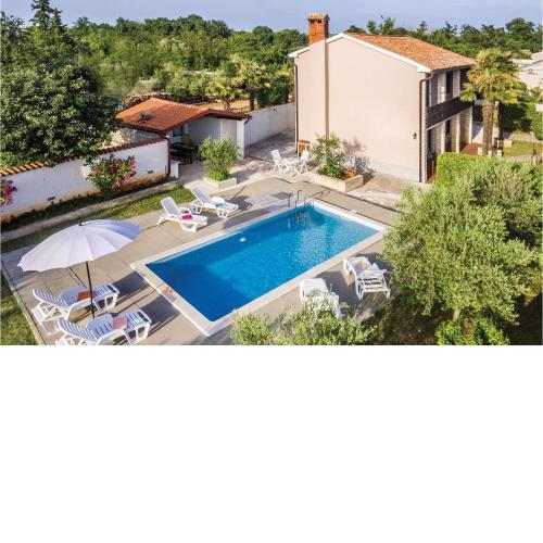 Stunning Home In Segotici With Wifi