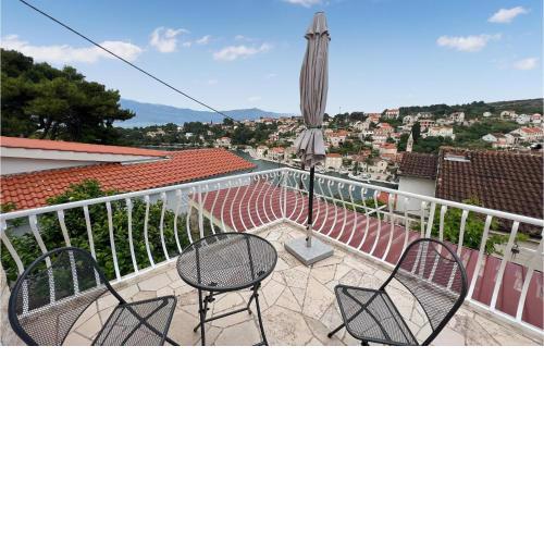 Stunning Home In Splitska With House Sea View