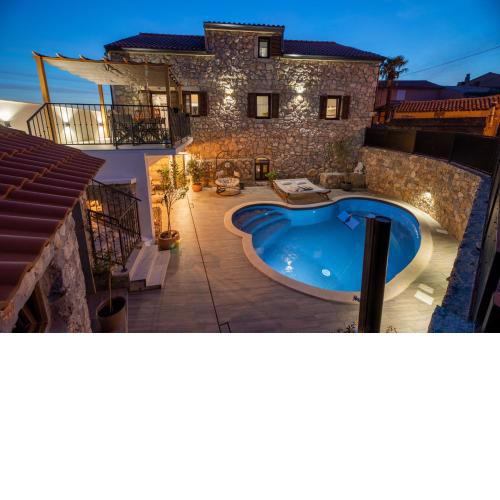 Stunning Villa on Island Krk near sandy beach