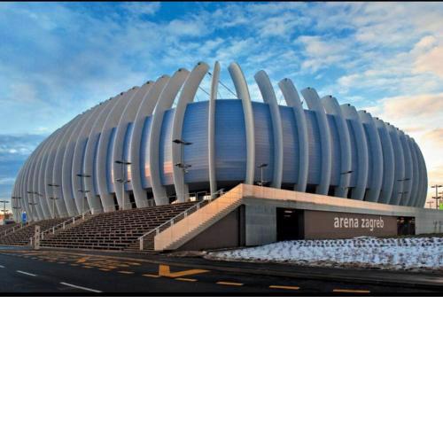 Sunny day -Arena Zagreb , 2 bathrooms, 102m²,
