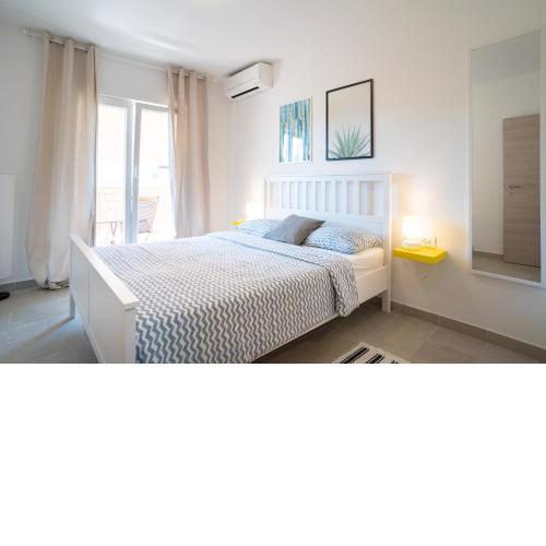 Sunny&Charming Apartment w2 Bikes & Parking
