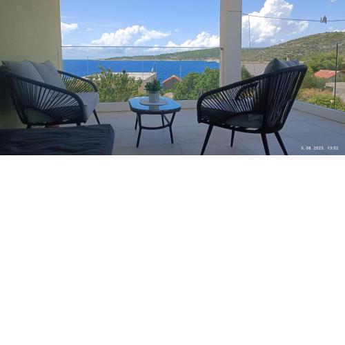 Sunset Apartment