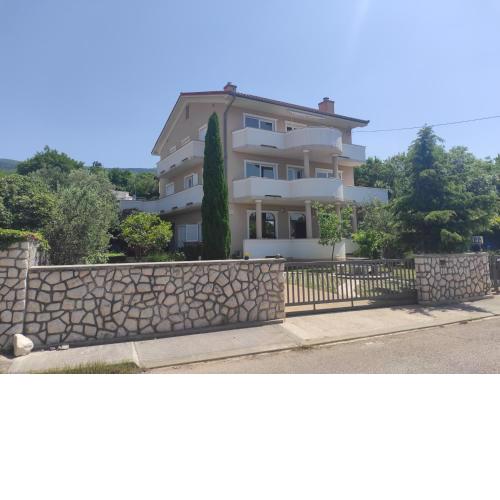 Superior Apartment in Vila Mira