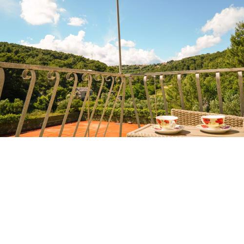 Tennis court Studio Slivje with pool